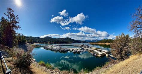 Deals and Lodging in Redding, CA .